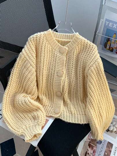 Resyla 加大码女式舒适圆领开衫，时尚款式