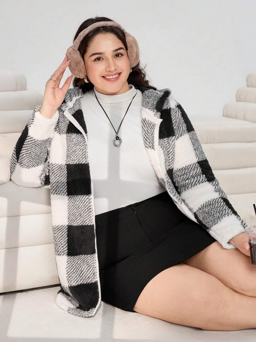 Solflare Black And White Plus Size Women Casual Zip-Up Hoodie,Winter Autumn Elegant Hiking Clothes,Curve Cardigan Keep Warm For Party Formal Teacher,Date