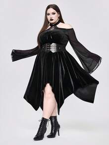 ROMWE Goth 大码哥特式天鹅绒领结优雅连衣裙，适合秋冬季节穿着，也可作为节日礼服。 - 黑色 - 查看 7