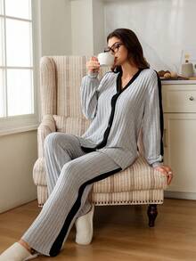 SHEIN Doze Lane 2件套女士休闲格子纽扣前襟撞色包边长袖上衣和裤子睡衣套装家居服女士针织睡衣套装，舒适保暖，秋冬服装 - 淺灰色 - 查看 4