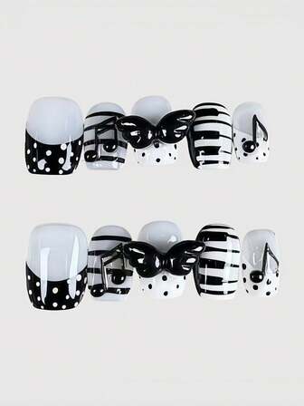 Kawaii 10 Stücke Y2K Retro Polka Dot, Gestreift, Pop Art, Grunge Stil Flügel, Musiknoten Handgemachte Nagelkunst Dekorationen, Minimalistische japanische Harajuku Mode Künstliche Nägel, geeignet für Uni, Musikfestivals, Dates