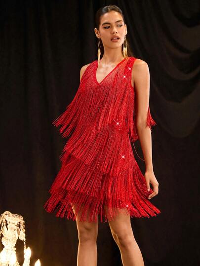 Glamine 带珠饰和流苏细节的无袖连衣裙，适合节日派对服装亮片女装