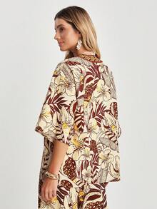 CAJUNI Women's Loose Batwing Sleeve Kimono Robe With Khaki, Yellow, Seashell Elements And Tropical Floral Print, Suitable For Vacation