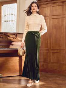 Penseblé Women's Fitted Green Skirt With Decorative Button Design, Romantic & Elegant, Suitable For Outings, Parties, Dates, Home, Halloween, Back To School, Christmas, New Year, Thanksgiving, Autumn/Winter - Green - View 6