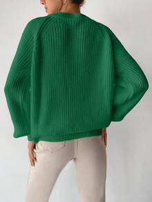 EURMUSE Women's Solid Color Crew Neck Long Sleeve Minimalist Sweater, Casual Everyday - Green - View 2
