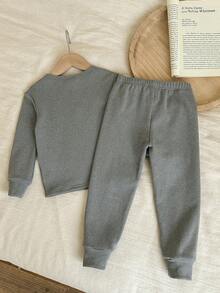 SHEIN 2 件套小男孩舒适罗纹针织圆领长袖睡衣套装，柔软舒适，适合秋冬季 - 灰色 - 查看 3