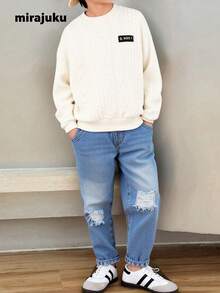 SHEIN 2pcs Tween Boy Casual Textured Sweatshirt And Denim Pants Set Chic Outfits For Autumn/Winter