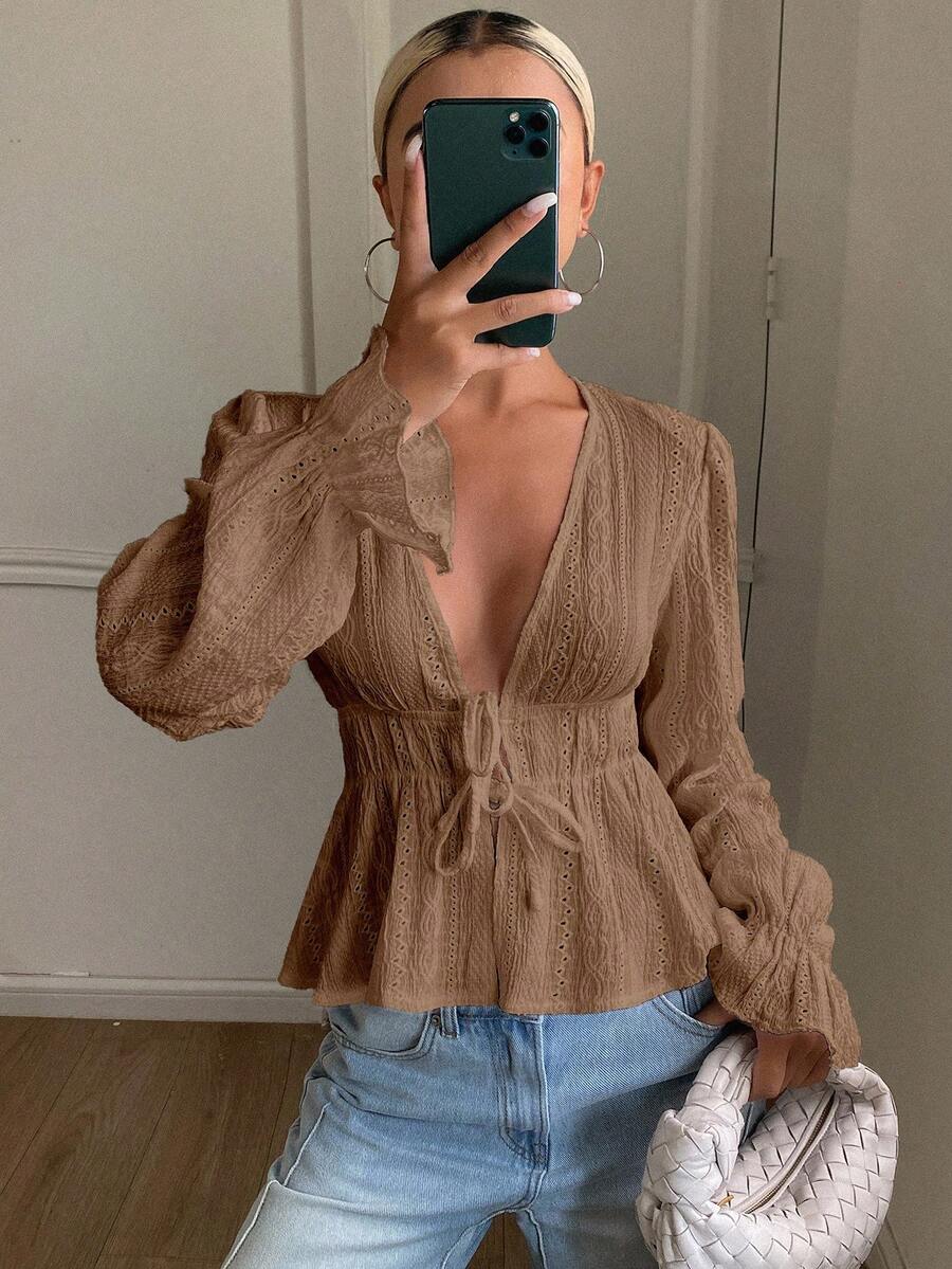 DAZY Damen Einfarbiges Top mit Tunnelzug Taille, weite Ärmel, V-Ausschnitt, lässig elegant für Herbst/Winter, Langarm für Frauen - Braun - Übersicht 1
