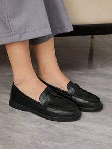 Sleekvia Women's Simple Round Toe Flat Shoes, Elegant And Generous Casual Minimalist Comfortable Slip-On Flats, Suitable For Work, Commute, Dating, Formal Occasions, Fashion Versatile - Black - View 4