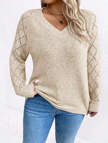 SHEIN LUNE V领休闲舒适花卉印花长袖毛衣，加大码 - 杏色 - 查看 1