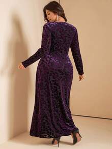 Comfylo Váy bó sát eo xoắn nhung cỡ lớn - Màu tím - Xem 7