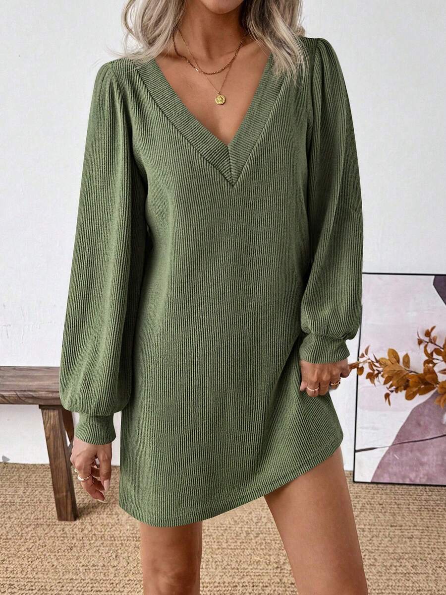 SHEIN LUNE 女式纯色V领休闲百搭长袖连衣裙 - 軍綠色 - 查看 1