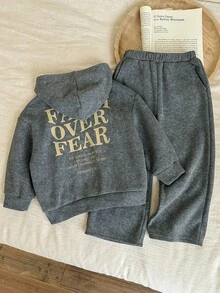 SHEIN 2pcs Young Boys Casual Street Fashion Korean Style Hoodie Sweatshirt&Solid Sweatpants Set For Winter,Back-To-School,Career Day,Gold,Holiday Party - Grey - View 3