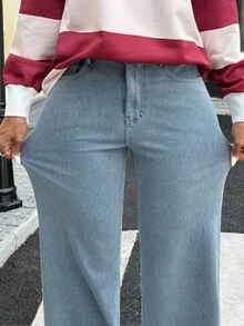 Flexra Casual Washed Straight-Leg Denim Jeans - Light Wash - View 4