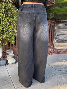 Nezia Cruz 高腰洗水牛仔裤，适合街头潮流、休闲风、酷女孩、Y2K 和 2000 年代风格 - 黑色 - 查看 2