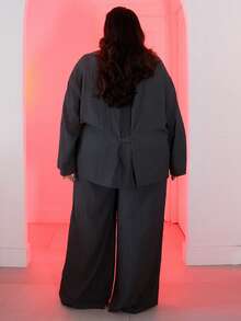 Pretty and Ole Bộ vest xám cỡ lớn dành cho quý cô. Bộ đồ hai mảnh rộng rãi và thoải mái dành cho nữ, Bộ vest xám, Bộ vest, Đồ công sở cho nữ, Đồ công sở cho nữ, Trang phục hai mảnh mùa xuân và mùa thu, Trang phục phù hợp cho cặp đôi, Bộ đồ mặc ở nhà dành cho phụ nữ Bộ đồ hai mảnh đi nghỉ mát Trang phục mùa hè 2 mảnh - Màu xám đen - Xem 2