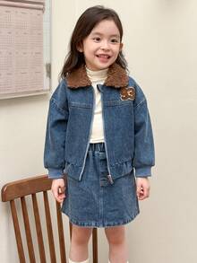 2件套女童字母刺绣抓绒牛仔外套和裙子套装，冬季服装 - 深色水洗藍 - 查看 3