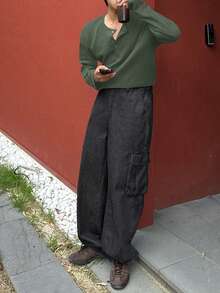 DAZY Militärgrön t-shirt med halv dragkedja för män, texturerat tyg, affärsklädsel - Armé Grön - Visa 4