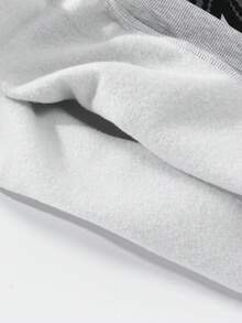 SHEIN ChillGRL 2 件套青少年女孩甜美数字印花套头衫上衣和心形蝴蝶结印花牛仔效果休闲裤套装，适合学校、校园、秋季