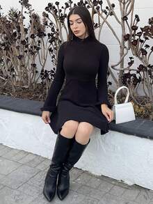 Andrea Bello 女式黑色时尚休闲中长连衣裙，长袖二合一领，半纽扣门襟，口袋，袖口和下摆拼色，杏色和白色 - 黑色 - 查看 3