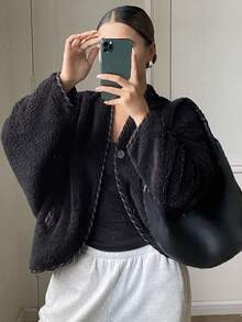 Livesso 女士休闲宽松外套，带保暖内衬，撞色拼接设计，时尚街头风，适合秋冬季节穿着。 - 黑色 - 查看 3