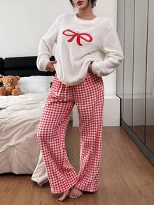 女士清新舒适长袖圆领上衣，饰有蝴蝶结刺绣，搭配格子裤睡衣套装，女士睡衣套装，蓬松冬季服装 - 彩色 - 查看 1