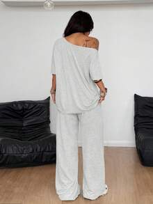 Coolane 女士夏季简约街头服饰基本款日常穿着外出运动舒适露肩T恤和阔腿运动裤两件套服装