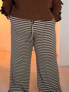 Pretty and Ole 大码复古棕色格子系带喇叭裤，秋冬休闲装 - 棕色 - 查看 5