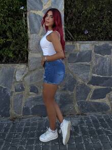 High Waist Ripped Roll Up Hem Denim Shorts - Medium Wash - View 5