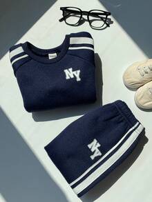 SHEIN 2 件套男婴休闲运动蓝丝带运动衫和慢跑裤运动服套装，秋冬 - 彩色 - 查看 7