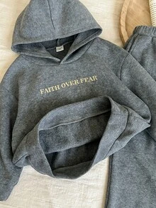 SHEIN 2pcs Young Boys Casual Street Fashion Korean Style Hoodie Sweatshirt&Solid Sweatpants Set For Winter,Back-To-School,Career Day,Gold,Holiday Party - Grey - View 11