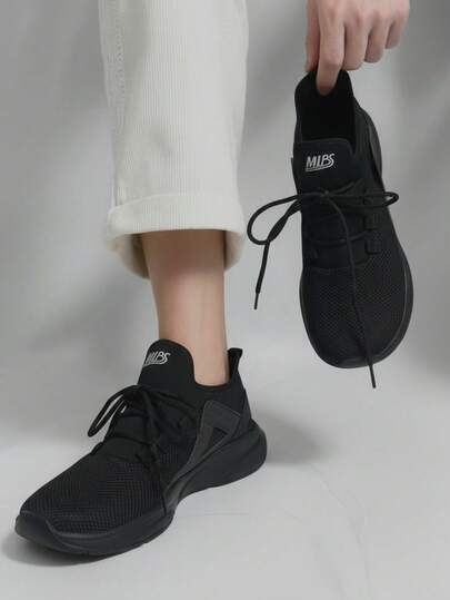 Tenis para hombre ligero tejido transpirable punta redonda con cordones suela gruesa negra estilo deportivo casual diario