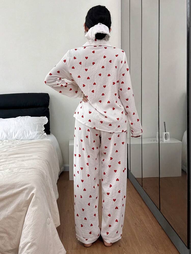 SHEIN مجموعة ملابس داخلية نسائية مطبوعة بقلب مجعد، مناسبة للارتداء داخل المنزل وخارجه، بيجامة ناعمة مجموعة بيجامات قلب، ملابس خريف وشتاء - الأحمر - مشاهدة 2