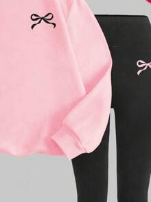 SHEIN Leap Crew 两件套少女休闲简约蝴蝶结装饰圆领加厚柔软卫衣和修身打底裤套装，适合秋冬季节，休闲穿搭，舒适易穿，适合儿童秋季叠穿，时尚童装，休闲服饰，返校季，秋季服装，返校节，适合户外活动、外出、街拍、居家穿着。 - 粉色 - 查看 6