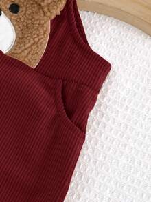 Cozy Pixies 男婴卡通熊印花围兜和裤子套装，百搭又舒适