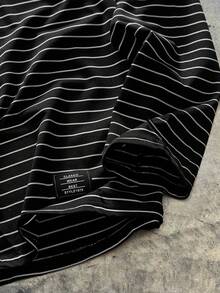 AXEPEAK 男士条纹印花贴片细节T恤，夏季 - 黑色 - 查看 3