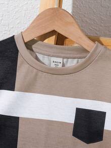 SHEIN 2 件套年轻男孩休闲工装拼色图案圆领短袖 T 恤和短裤套装，适合通勤、上学、日常休闲、运动、春夏季