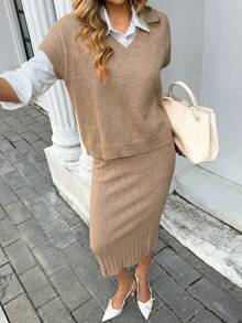 Franclia 2pcs/Set Bohemian Solid Color Top And Skirt Knit Casual Suit - Camel - View 1