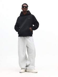 Áo hoodie nam dáng rộng SUMWON thường ngày, kiểu dáng thoải mái, in chữ cách điệu và có túi giữa. - màu đen - Xem 5