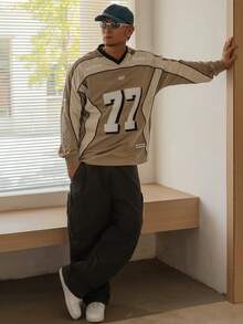 DAZY 男士拼接布料字母图案刺绣印花V领T恤，秋季商务装 - 彩色 - 查看 9