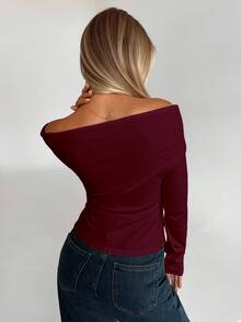 Aloruh Women's Casual Elegant Off-Shoulder Fitted Long Sleeve T-Shirt Christmas - Burgundy - View 2