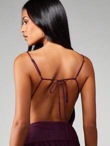 MISSGUIDED Đầm Maxi Cổ Chữ V Chấm Bi Kèm Thắt Lưng Chi Tiết Thắt Lưng Dự Tiệc Tối Trang Trọng Giáng Sinh - Màu Đỏ Sâu - Xem 5