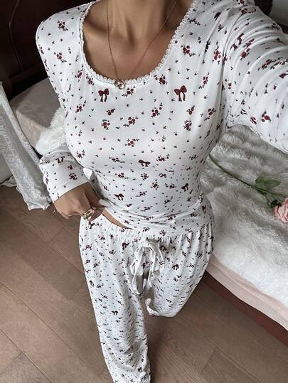 CottageSlumber Ditsy Print Long Sleeve Top And Pants Women Pajama Set, Winter Clothes Sleep Wear Women 2 Piece Set Long Sleeve Lounge Set Pajamas Set Two Piece Lounge Wear Set