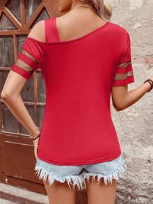 Camiseta casual de mujer para vacaciones con cuello asimétrico, manga corta y panel de malla - Rojo - Ver 6