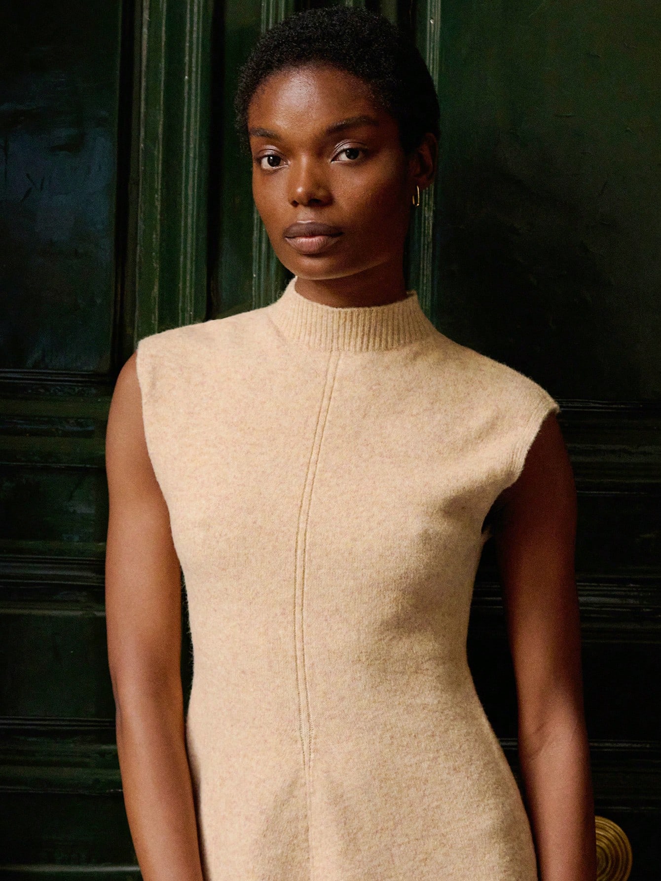 Mini-Kleid, gestrickt mit weichem Filzeffekt, Kurzarm, hellbeige