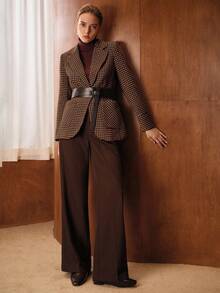 MOTF PREMIUM 配腰带缺口领千鸟格西装外套 - 棕色 - 查看 4