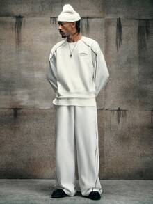 AXEPEAK Men's Casual Letter Embroidery Drop Shoulder Sweatshirt And Pants Set, Autumn