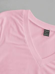 SHEIN BASICS 女式 V 领褶皱 T 恤，带有休闲简约马标志印花，适合春夏季 - 淺粉色 - 查看 4