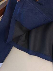 GlowEve CURVE Plus Size Women's Autumn New French Fashionable Elegant Patchwork Design Metal Button Cuff Striped Blazer - Black - View 8