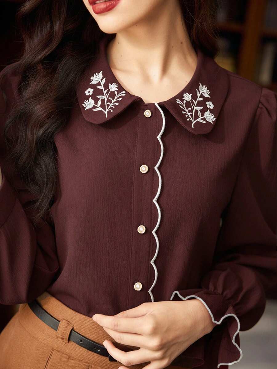 Vintamour Áo cánh cổ Peter Pan thêu hoa tương phản thanh lịch cổ điển dành cho nữ Áo cánh đi nghỉ thường ngày Quần áo trở lại trường Áo dễ thương Trang phục giáo viên cho nữ Áo đi chơi cho nữ Quần áo nữ mùa thu Quần áo học sinh Áo babydoll Trang phục đi nghỉ cho nữ Trang phục sinh nhật cho nữ Quần áo mùa thu Quần áo mùa đông cho nữ Trang phục hòa nhạc đồng quê Trang phục miền Tây Áo sơ mi giáo viên nữ Áo sơ mi cài cúc Trang phục công sở cho nữ Trang phục đi nhà thờ - màu nâu - Xem 1